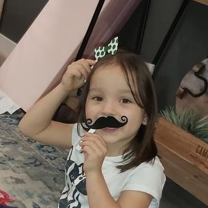 Meet your Posher, Samantha